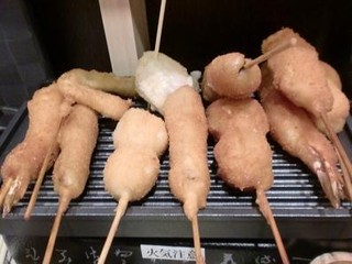 お昼ごはんは串カツですよぉ！