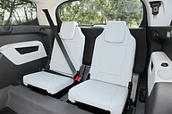 新型５００８ 「７シーター登場」