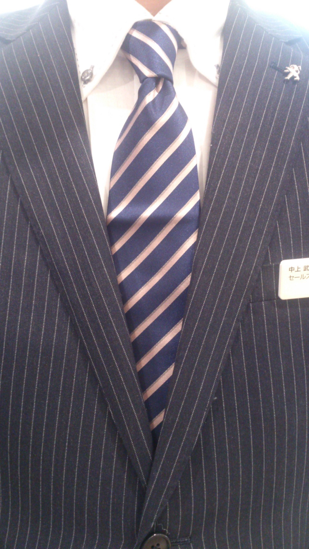 PEUGEOTのネクタイ。