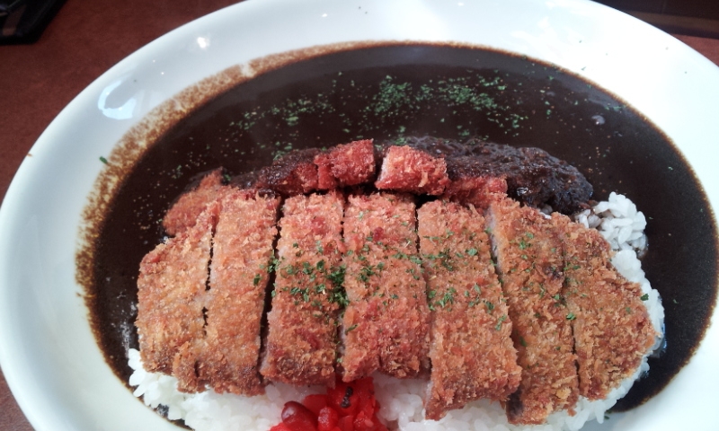 黒いカレー