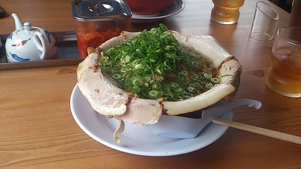 懐かしい感じの中華そば。