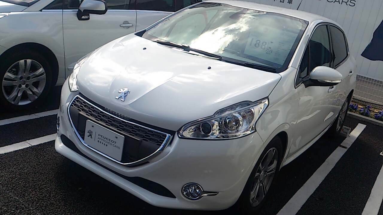 208 認定中古車 入荷しました！