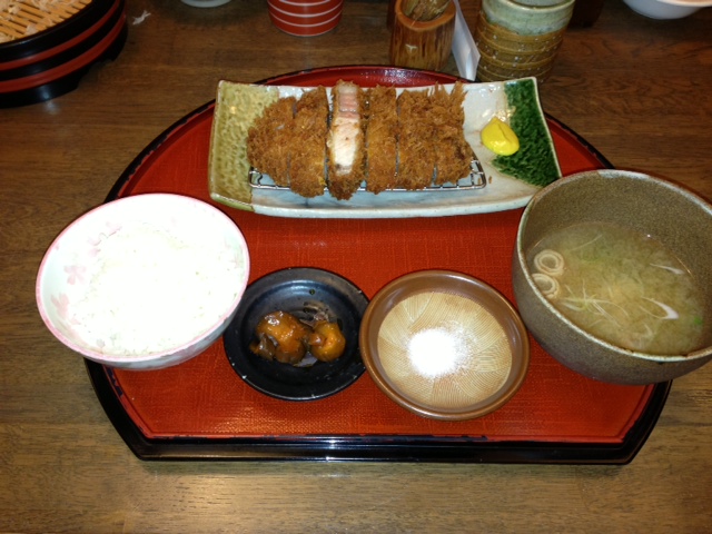 伊川谷のとんかつ屋さん