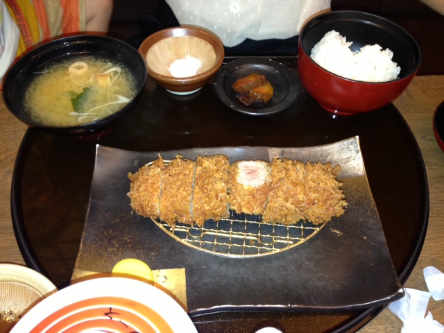 伊川谷のとんかつ屋さん