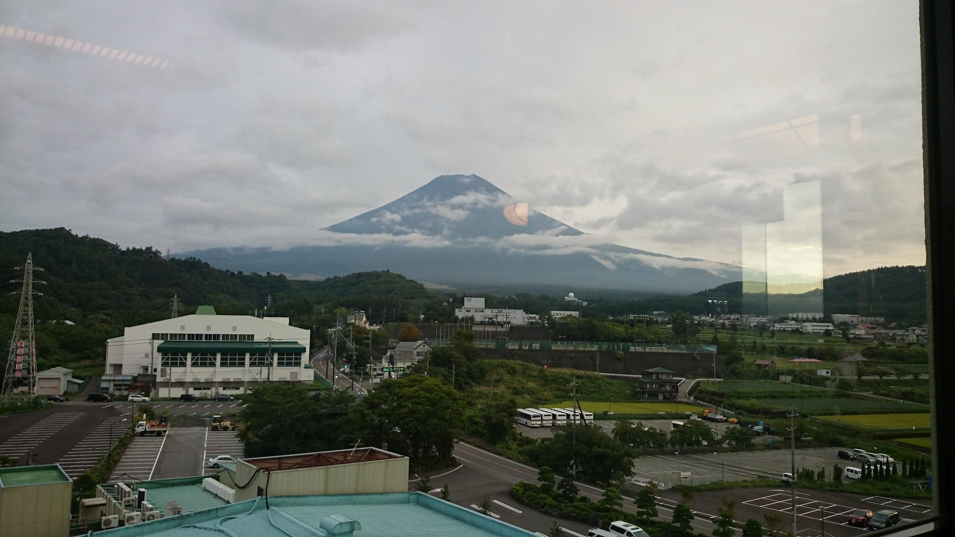 社員旅行。
