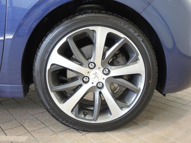 認定中古車　208GT