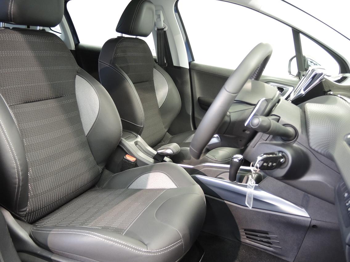 2008 Premium 人気のカラドブルー入荷