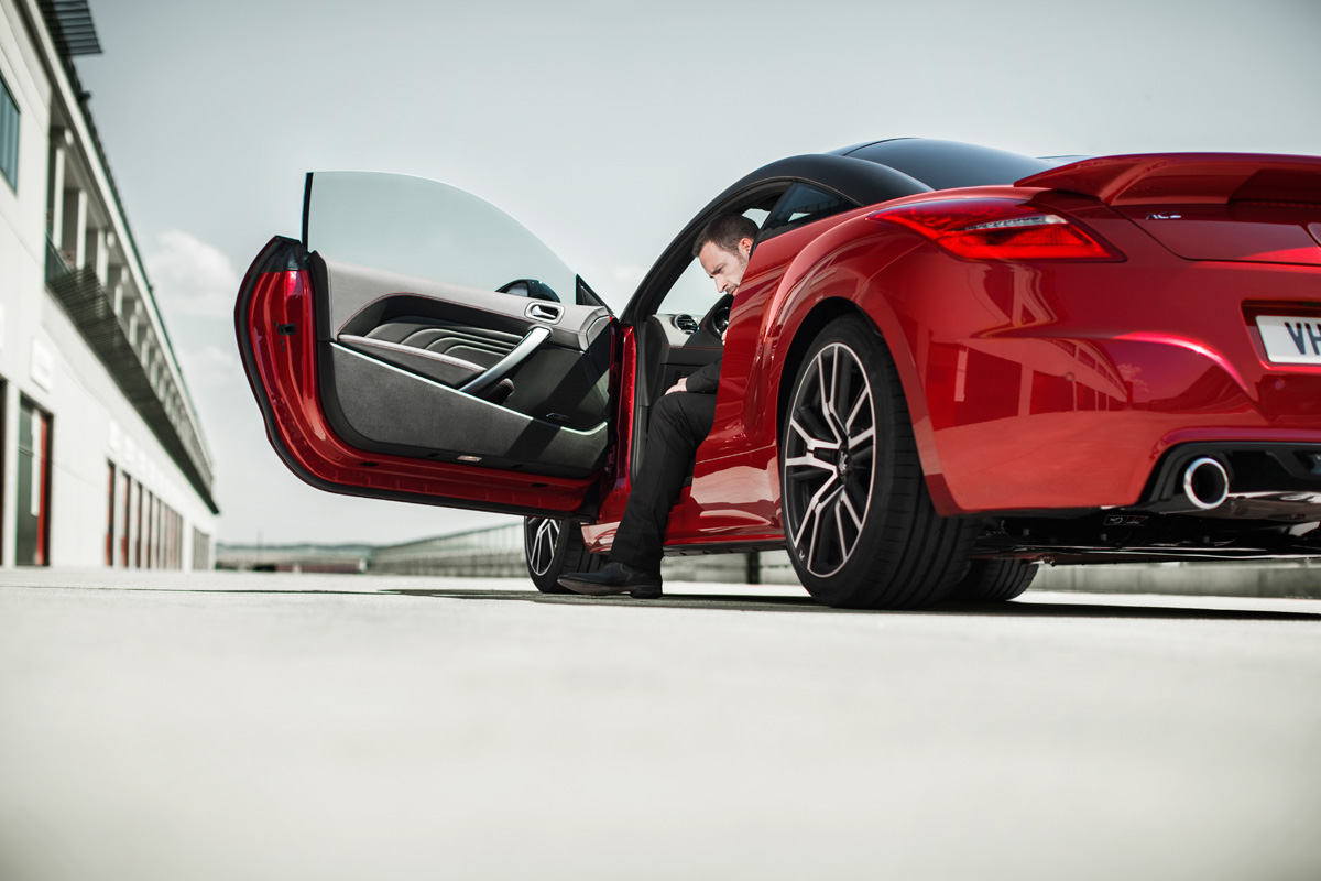 PEUGEOT RCZ R Final Version Début　限定30台