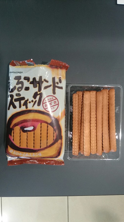しるこサンドスティック。