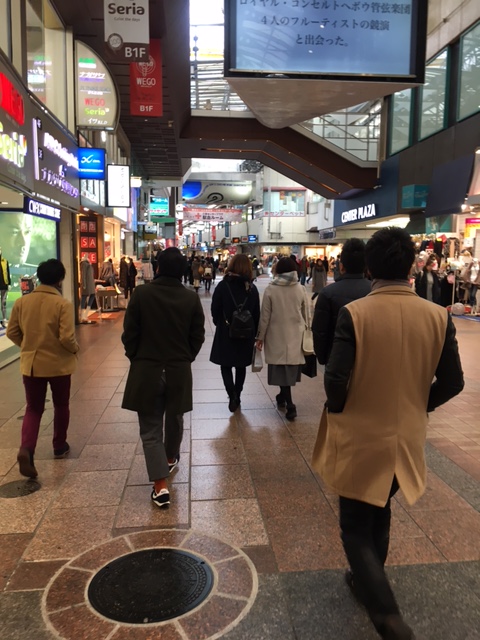 男５人で三宮へ