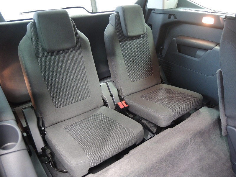 認定中古車入荷情報