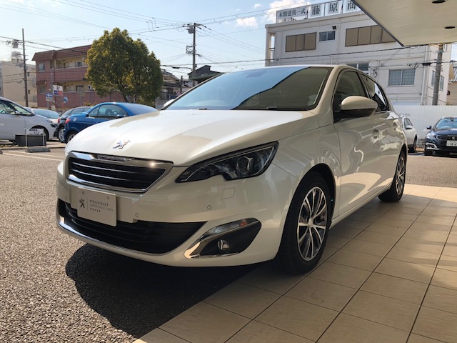 認定中古車入荷情報