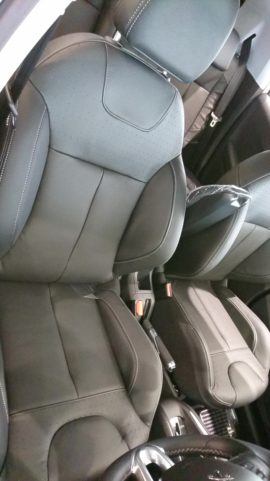 展示車入れ替えました。