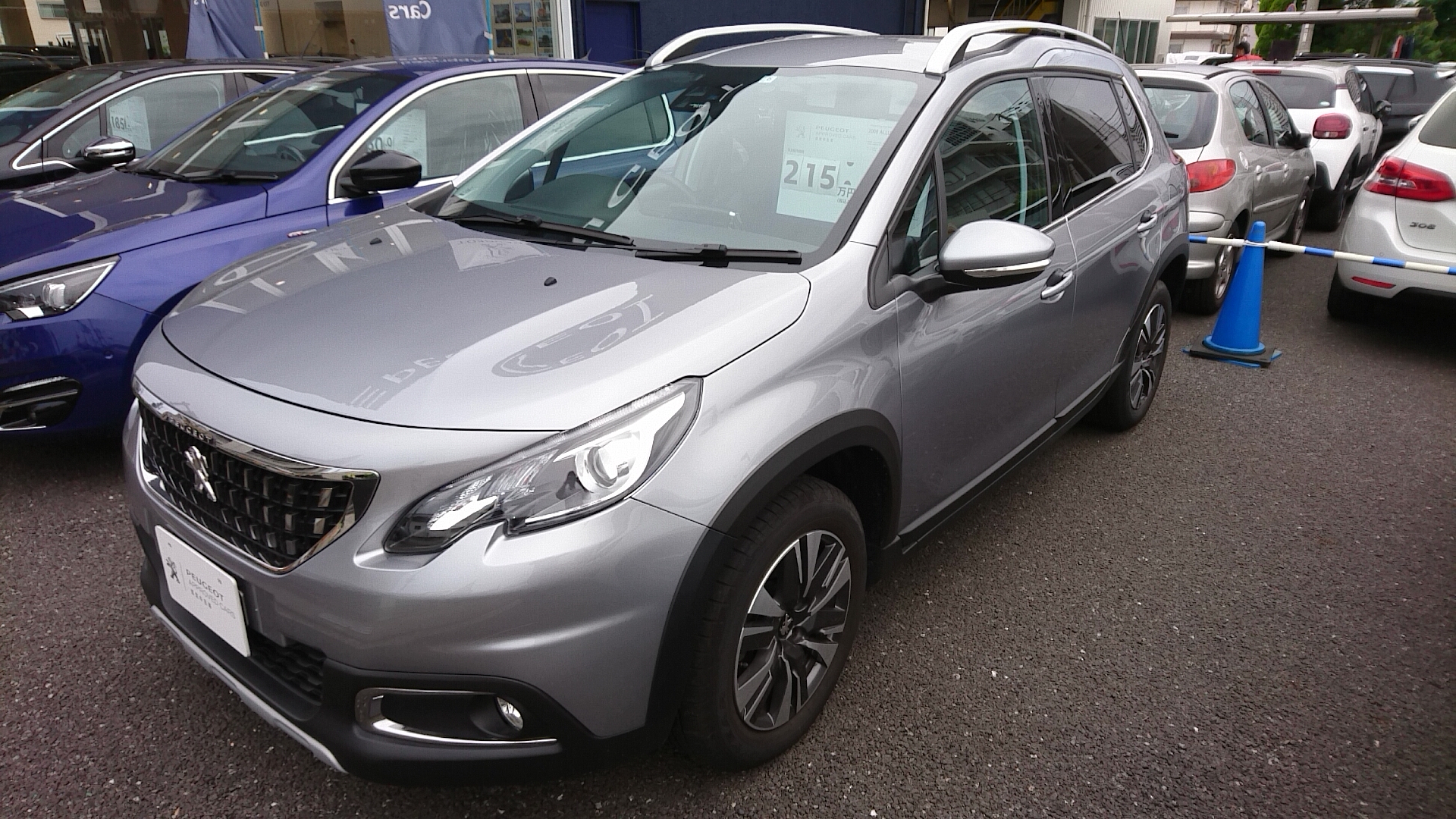 認定中古車2台入荷しました。