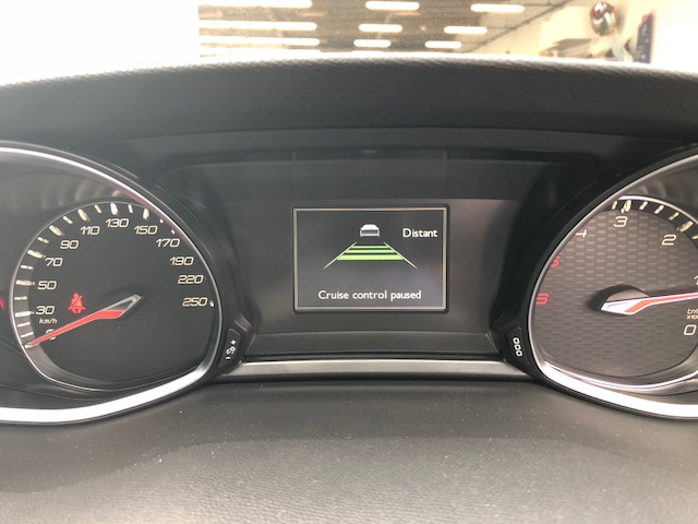 NEW308GT　BlueHDi　デモカー