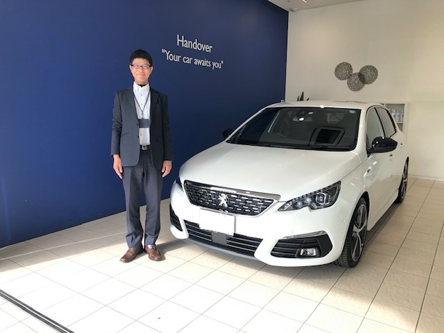 308GT-BlueHDi　パールホワイト　納車式