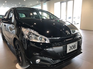 PEUGEOT208 特別仕様車　展示中