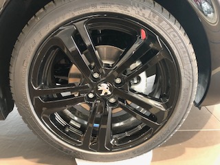PEUGEOT208 特別仕様車　展示中