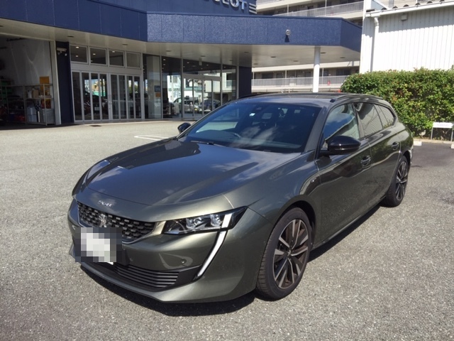 508ファストバックとステーションワゴン