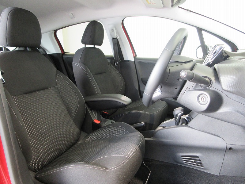 認定中古車入荷情報