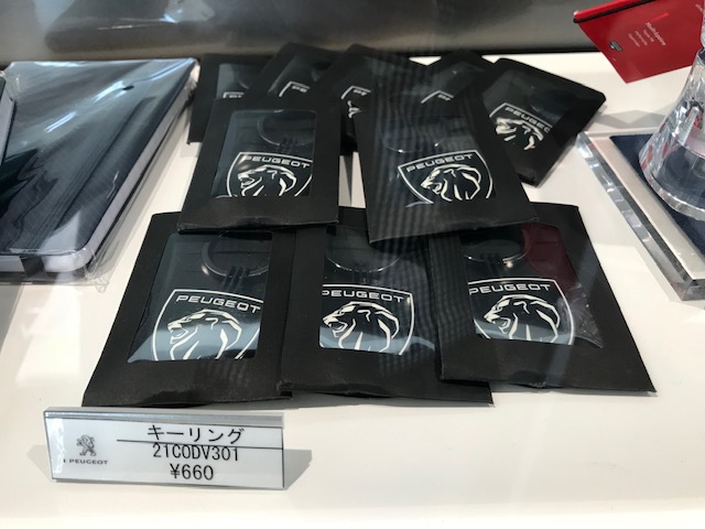 プジョーブティック入荷！